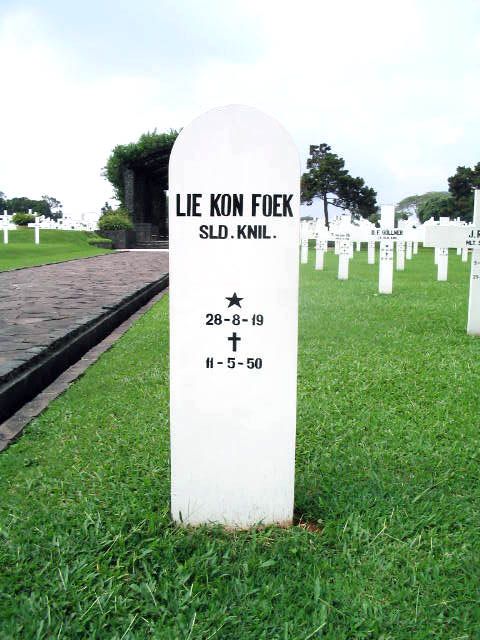 lie kon foek.2005.jpg