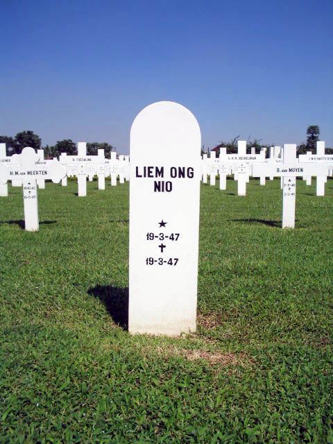 liem ong nio.2005.jpg