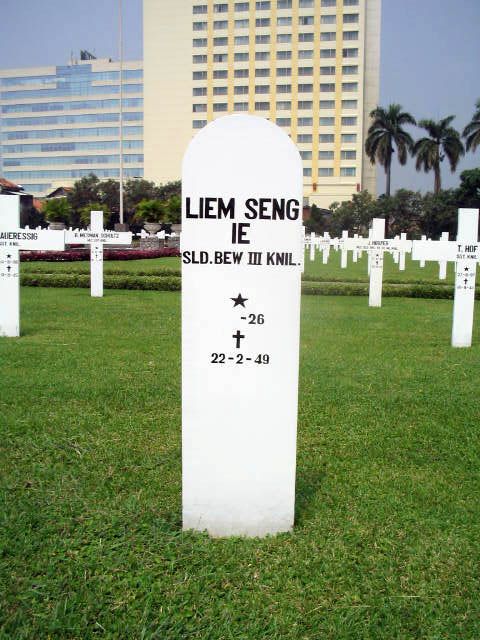 liem seng ie.2005.jpg