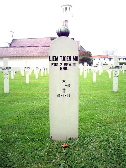 liem tjoen mo.2005.jpg