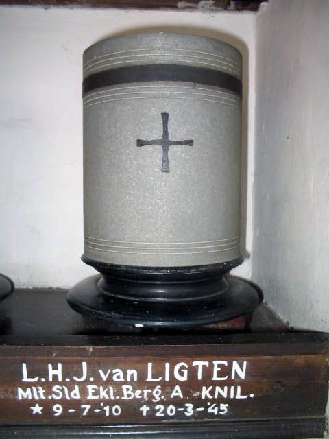 ligten.van.l.h.j.2005.jpg