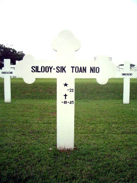 silooy.sik toan nio.2005.jpg