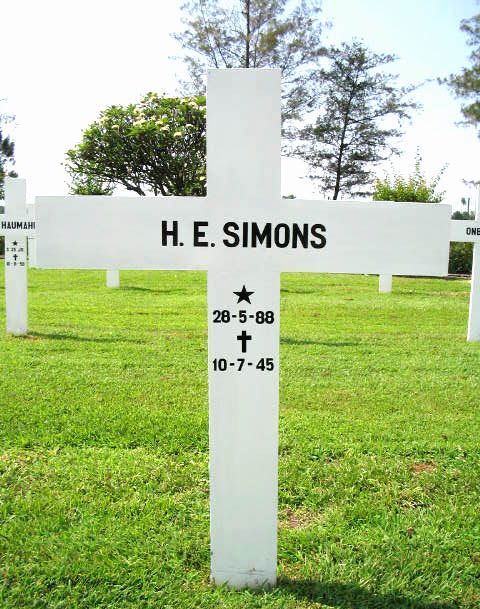 simons h.e.2004.jpg