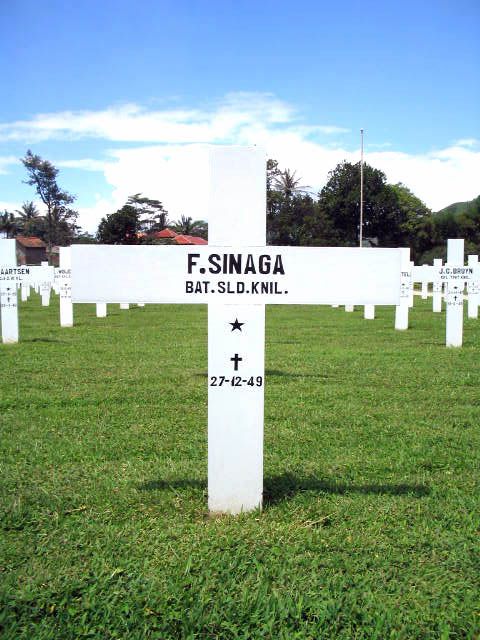 sinaga.f.2005.jpg