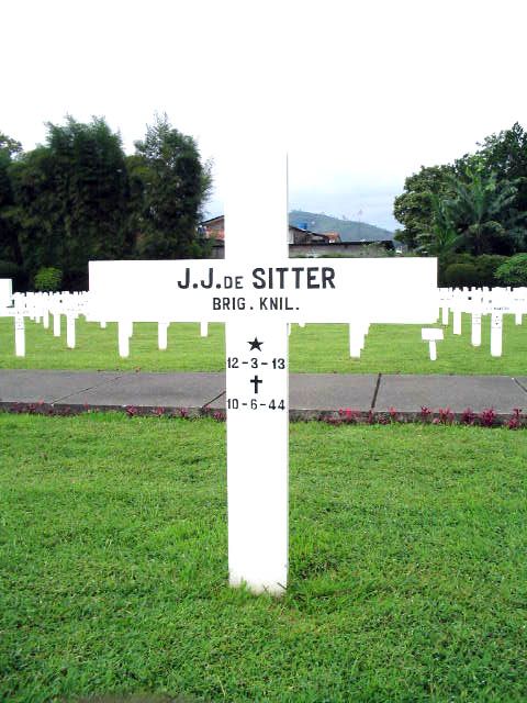 sitter.de.j.j.2005.jpg