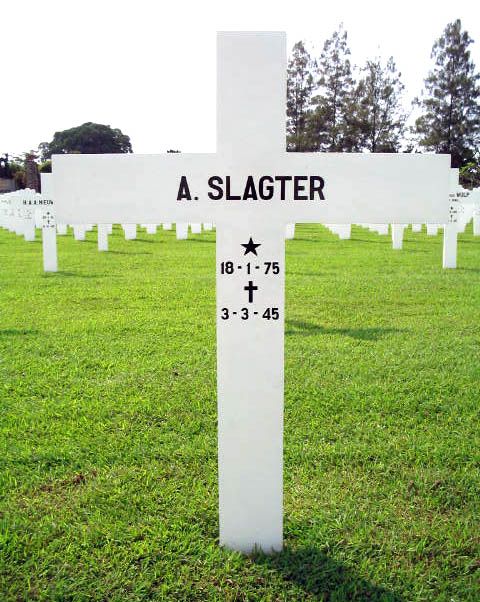 slagter a.2004.jpg