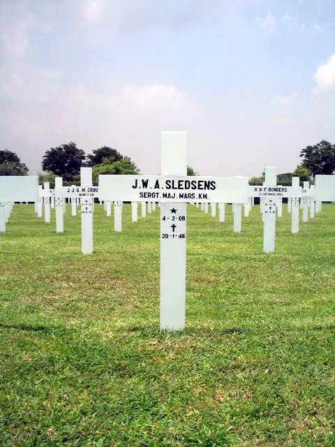 sledsens.j.w.a.2005.jpg