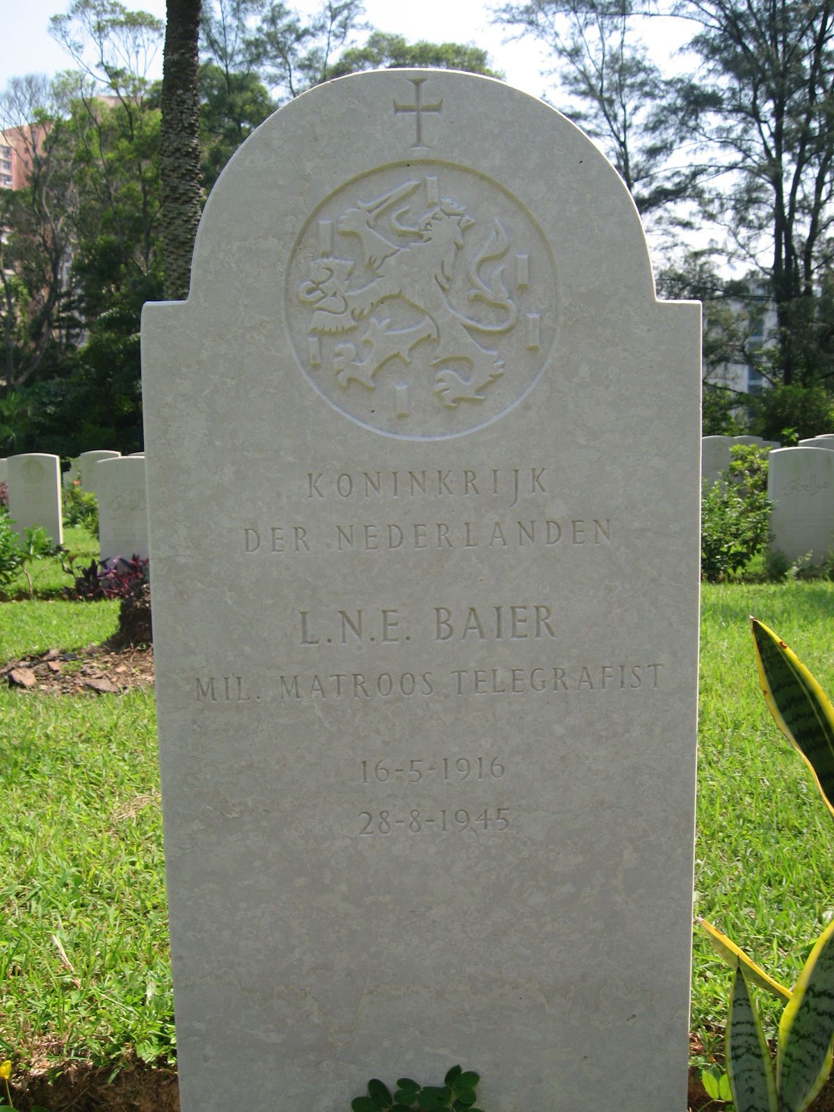 baier.l.n.e.2008.jpg