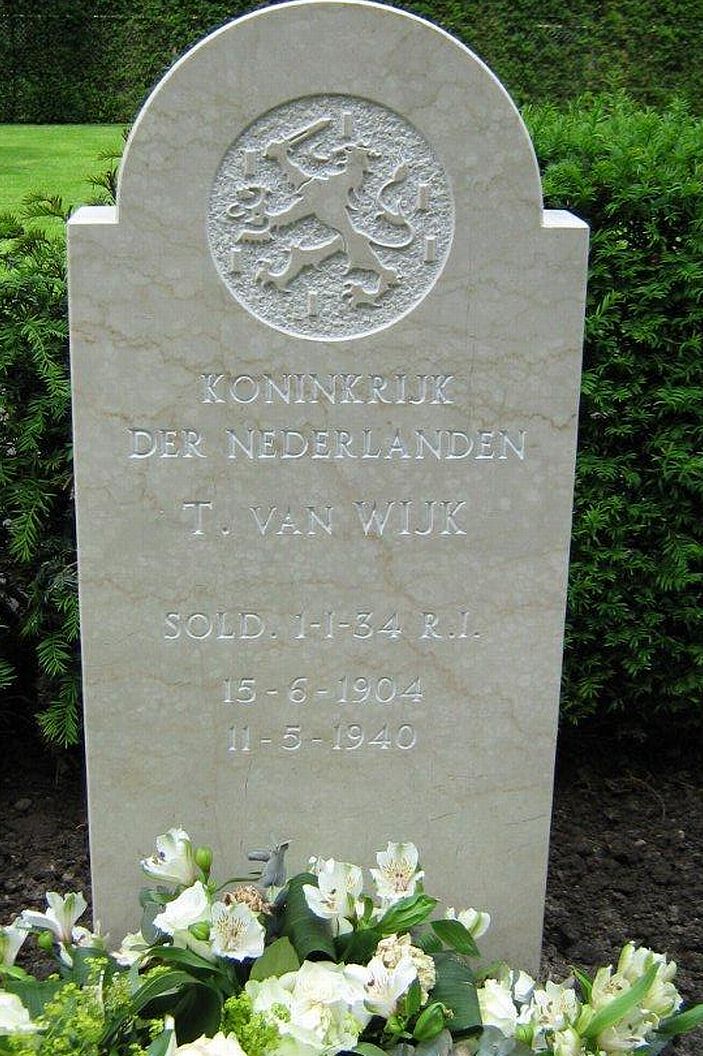 wijk.t.van.jpg