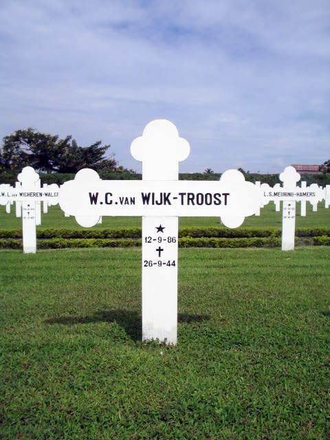 wijk.van.troost.w.c.2005.jpg