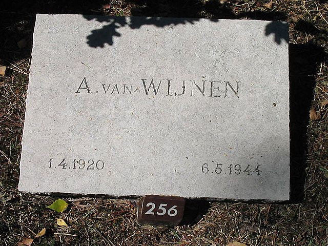 A.v.Wijnen.jpg