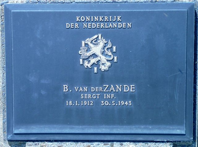 Zande.B.van.der.2008.jpg
