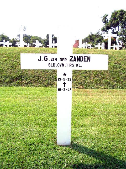 zanden.v.der.j.g.2004.jpg.JPG