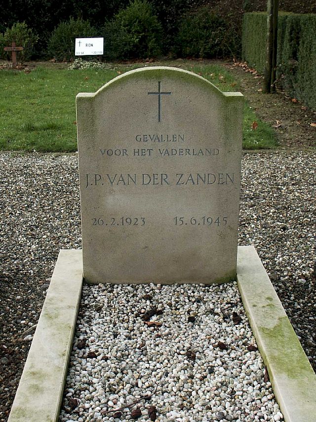 Van der Zanden.jpg