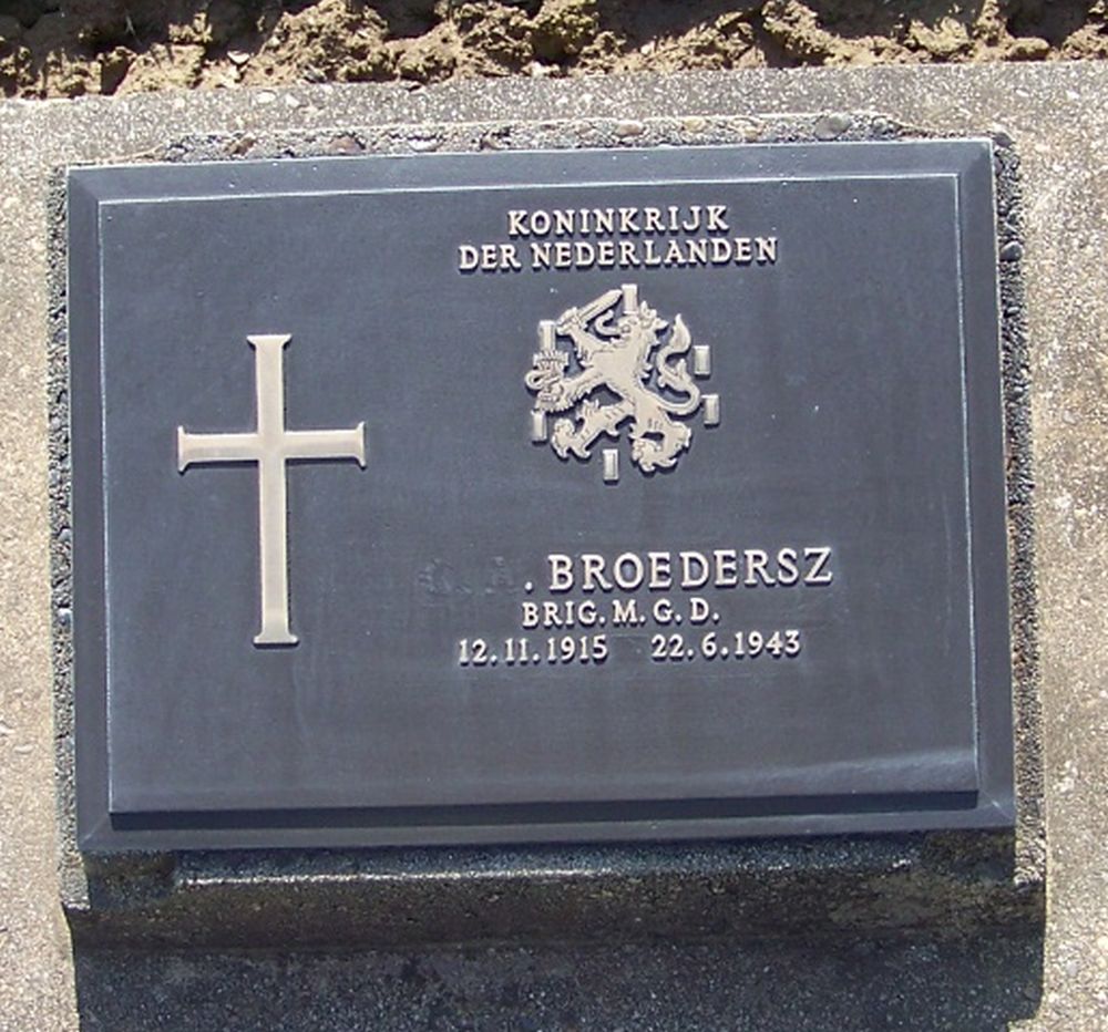 7. H. 50.JPG