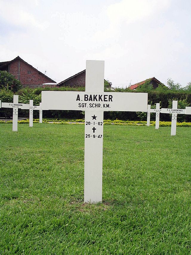 bakker a.2004(1).jpg