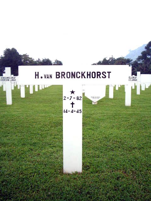 bronckhorst.van.h.2005.jpg