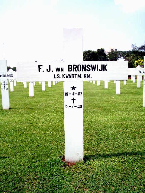 bronswijk.van.f.j.2005.jpg