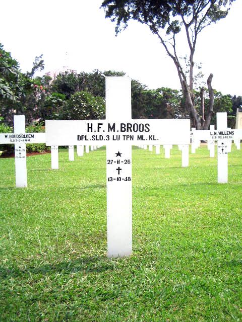 broos.h.f.m.2005.jpg
