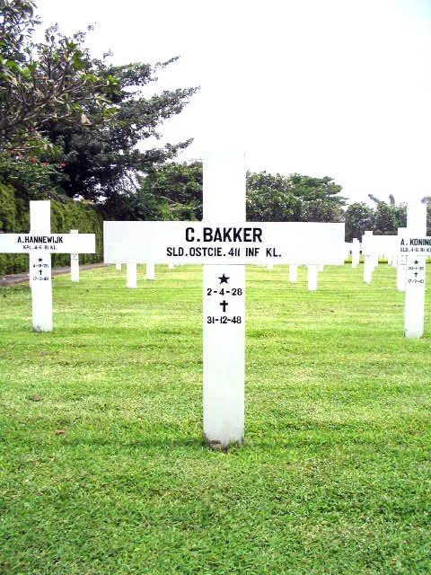 bakker.c.2005(1).jpg