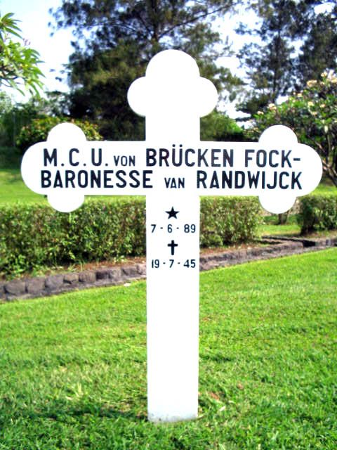 brucken fock.van.randwijck.van.m.c.u.2004.jpg.JPG