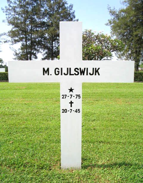 GIJLSWIJK M.2004.JPG