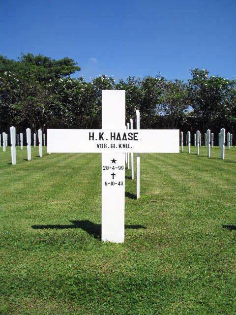 haase.h.k.2005.jpg