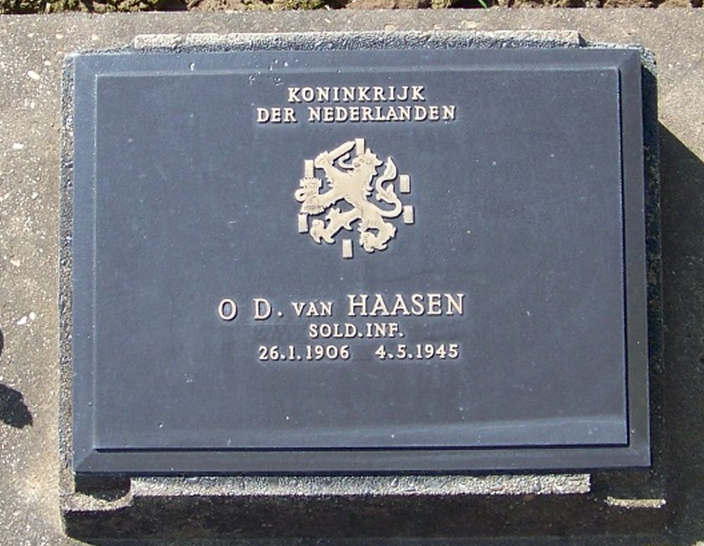 7. G. 8.JPG