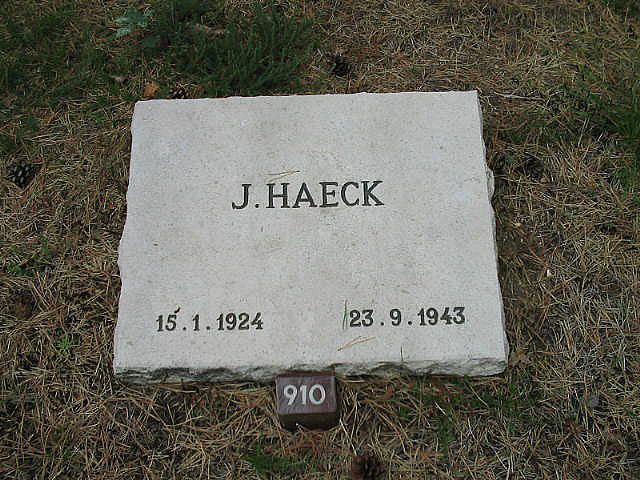 J.Haeck.jpg