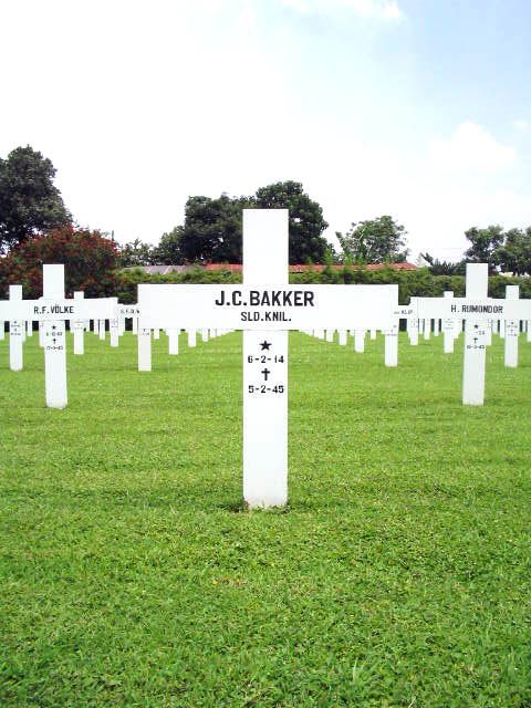 bakker.j.c.2005(1).jpg
