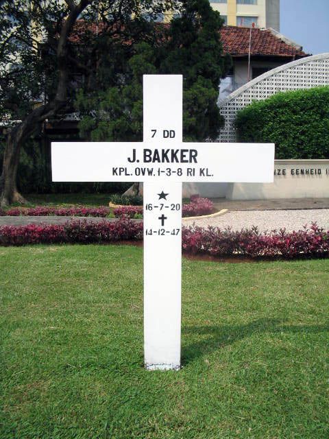 bakker.j.1.2005.jpg