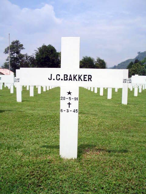 bakker.j.c.2005.jpg