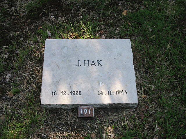 J.Hak.jpg