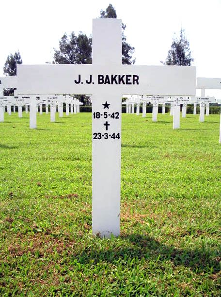 bakker j.j.2004.jpg