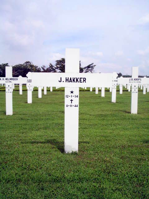 hakker.j.2005.jpg