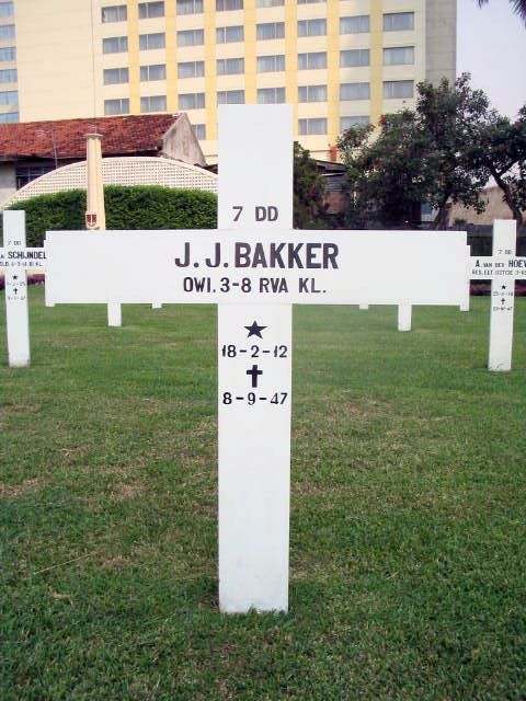 bakker.j.j.2005.jpg