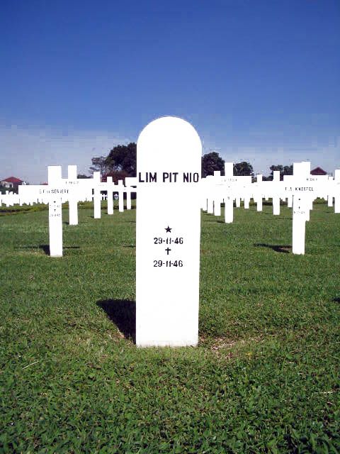 lim pit nio.2005.jpg