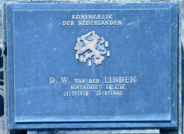 Linden.D.W.van.der.2008.jpg