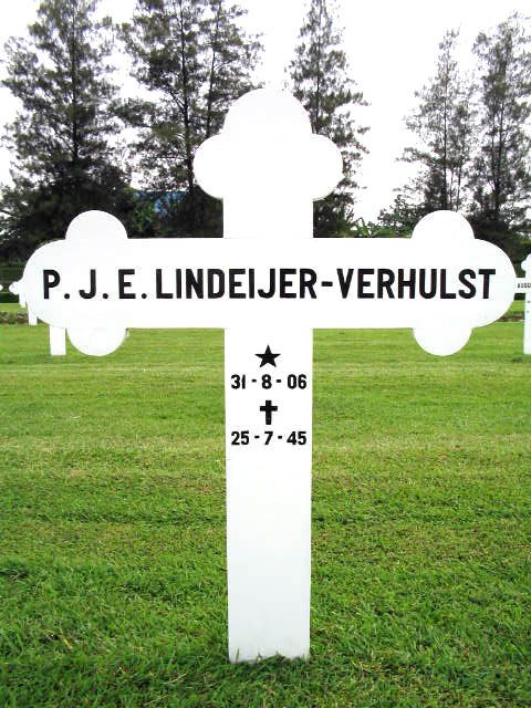 lindeijer verhulst.p.j.e.2004.jpg