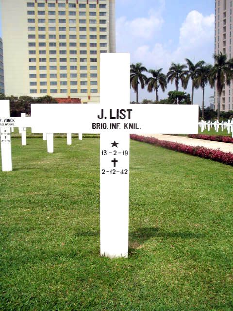list.j.2005.jpg