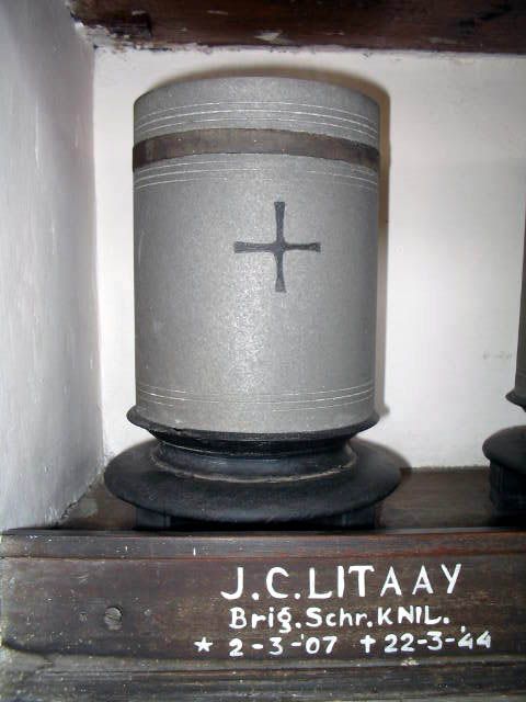 litaay.j.c.2005.jpg