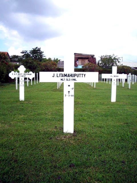 litamahuputty.j.2005.jpg