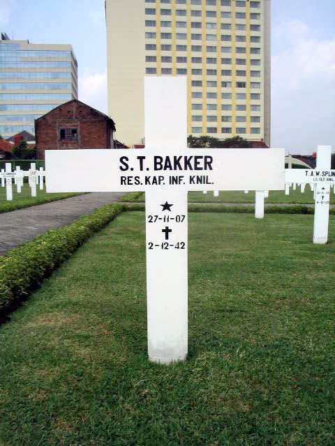 bakker.s.t.2005.jpg
