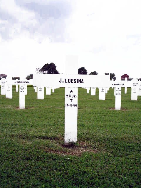 loesina.j.2005.jpg