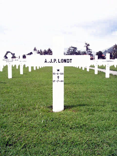 londt.a.j.p.2005.jpg