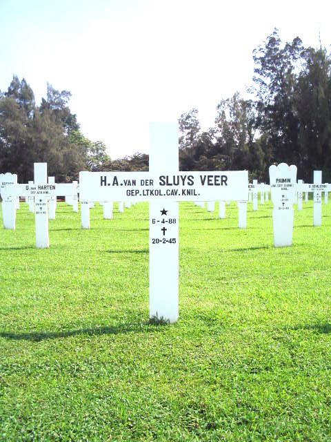 sluys veer.v.der.h.a.2005.jpg