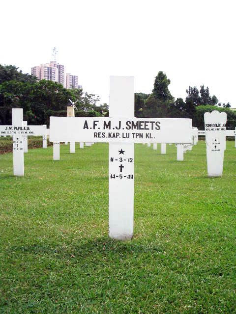 smeets.a.f.m.j.2005.jpg