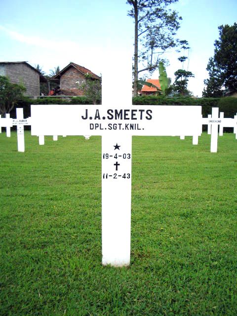 smeets.j.a.2005.jpg