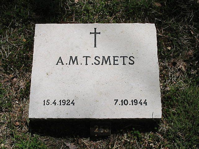 142735-2004(2).jpg