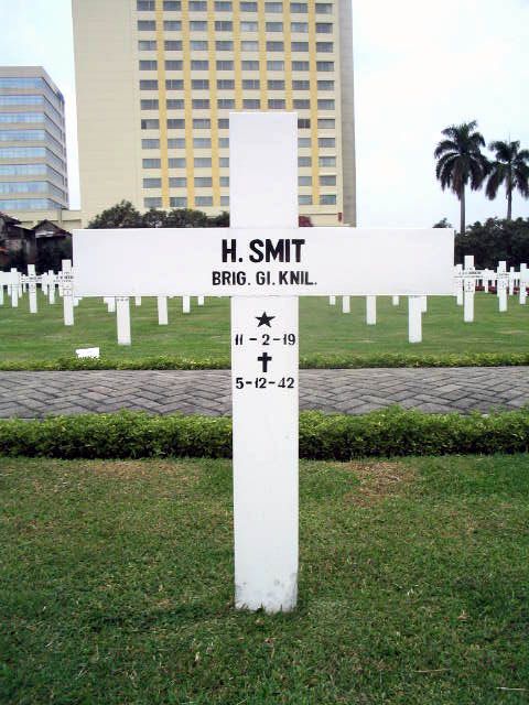 smit.h.2005(2).jpg